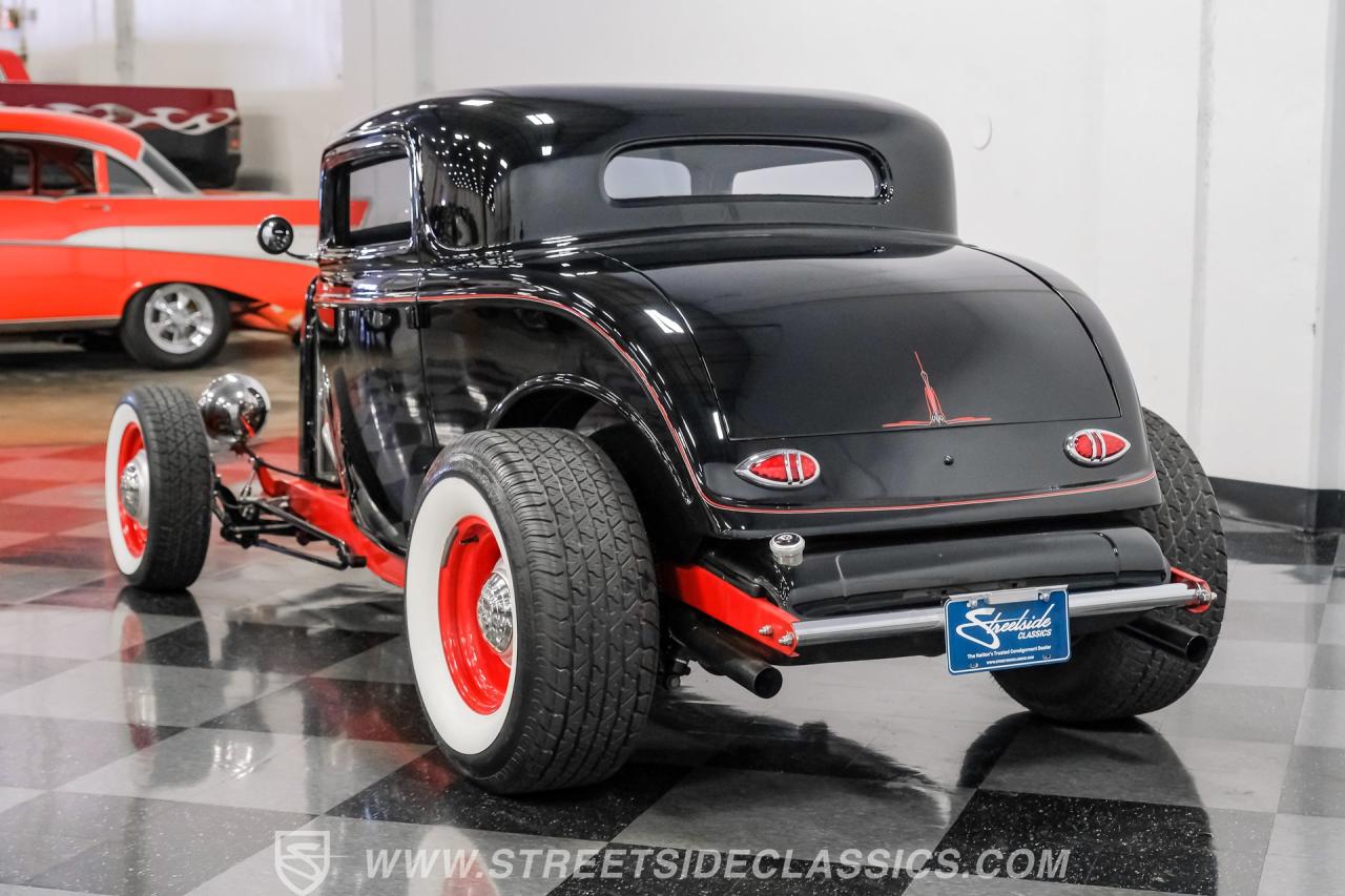 1932 Ford 3-Window Coupe