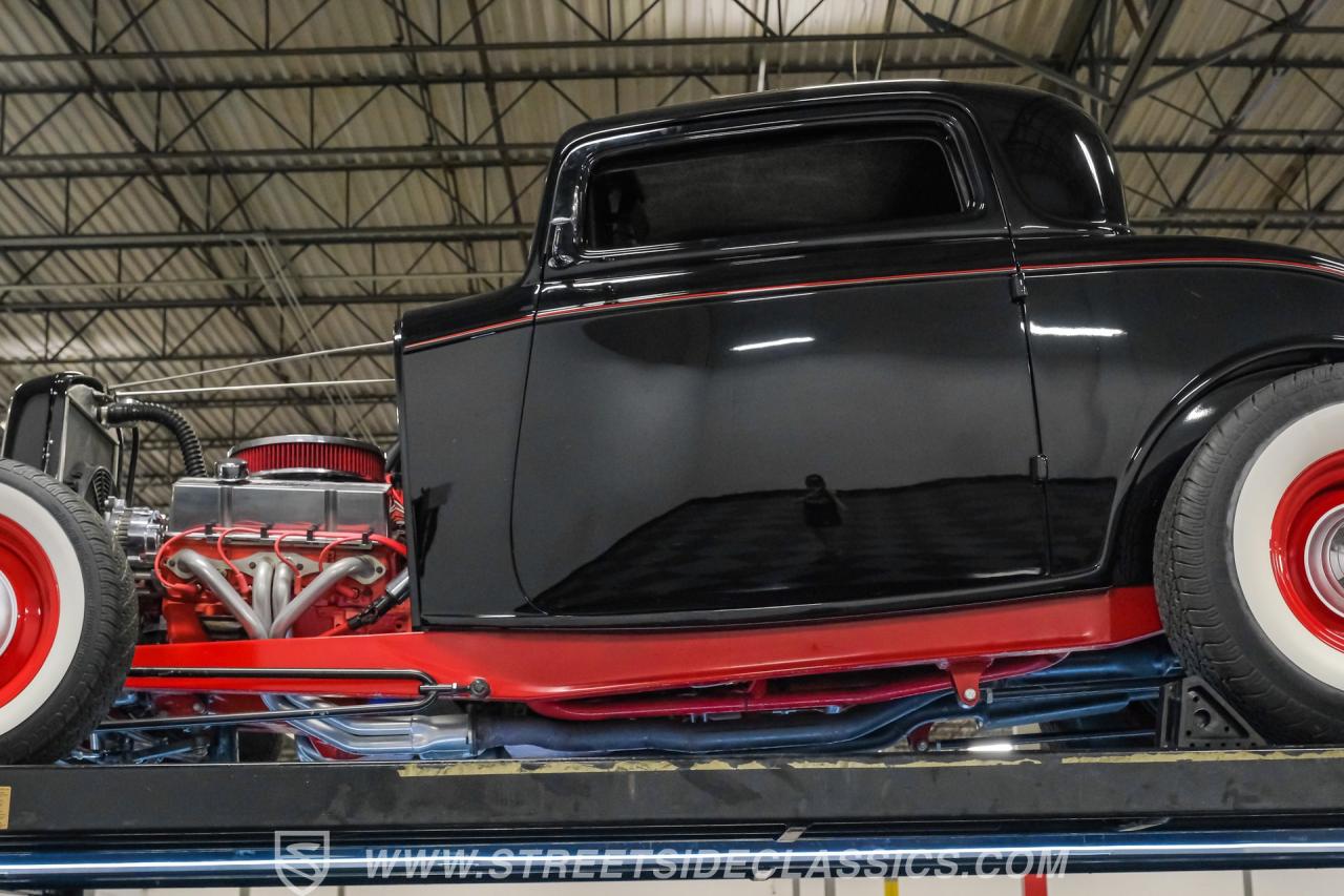 1932 Ford 3-Window Coupe