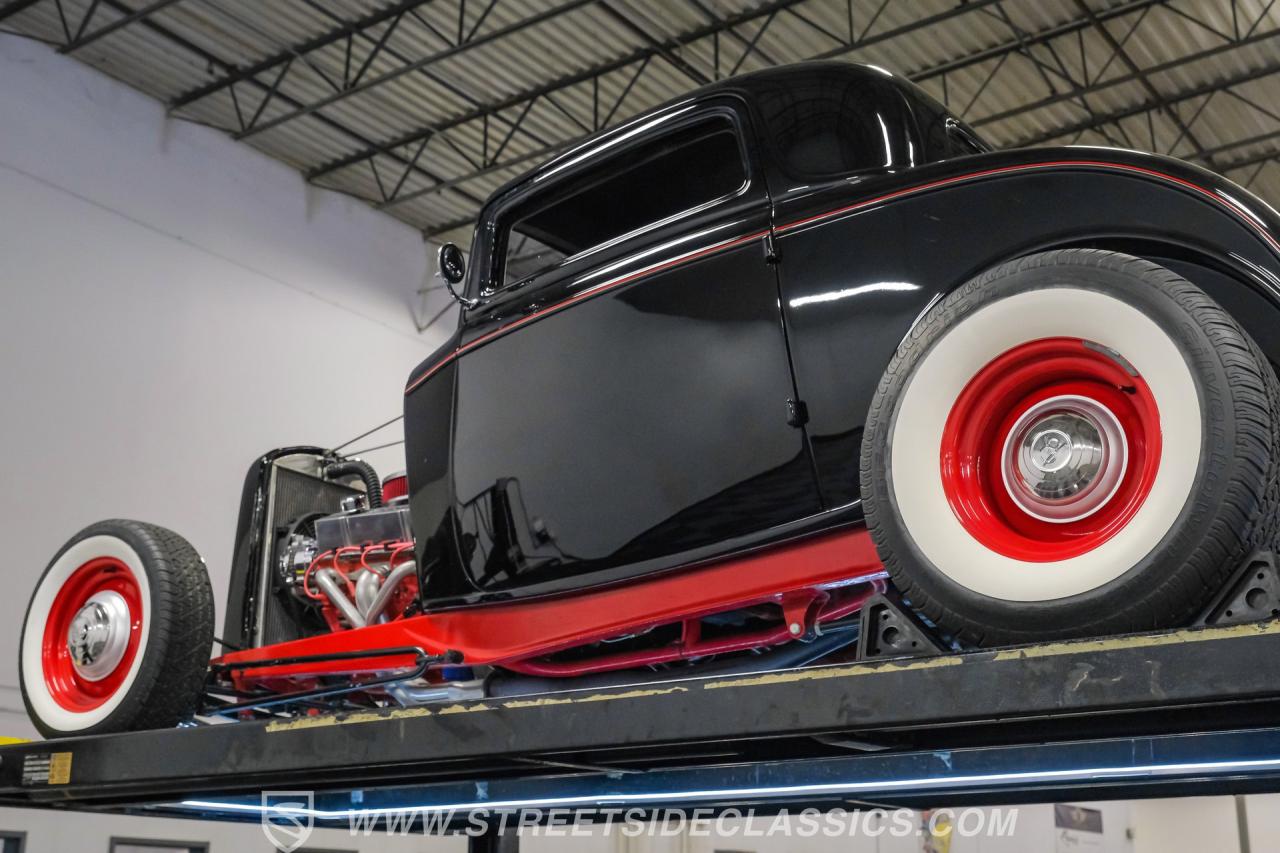 1932 Ford 3-Window Coupe