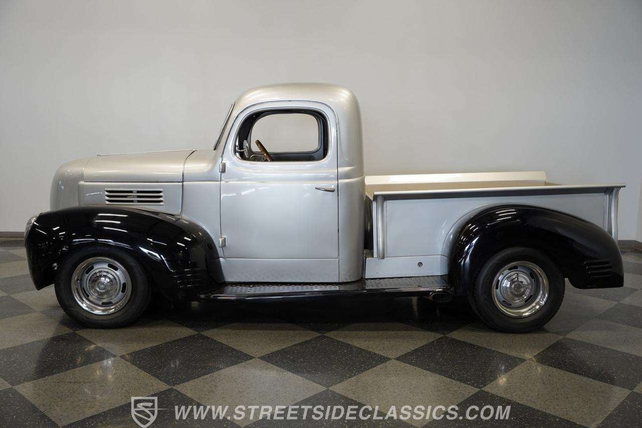 1946 Dodge 1/2-Ton Pickup