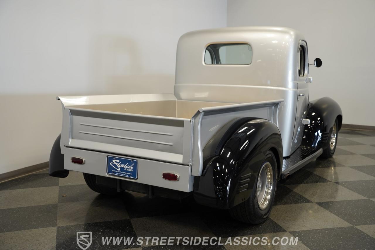 1946 Dodge 1/2-Ton Pickup