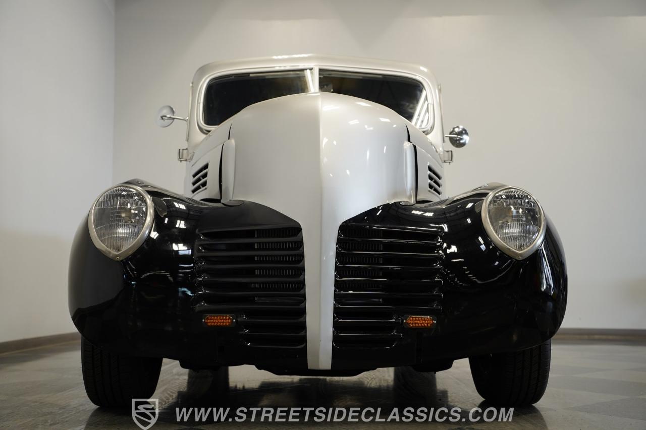 1946 Dodge 1/2-Ton Pickup
