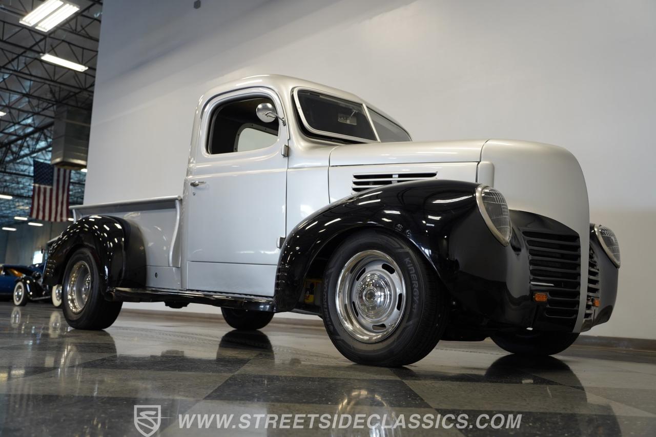 1946 Dodge 1/2-Ton Pickup