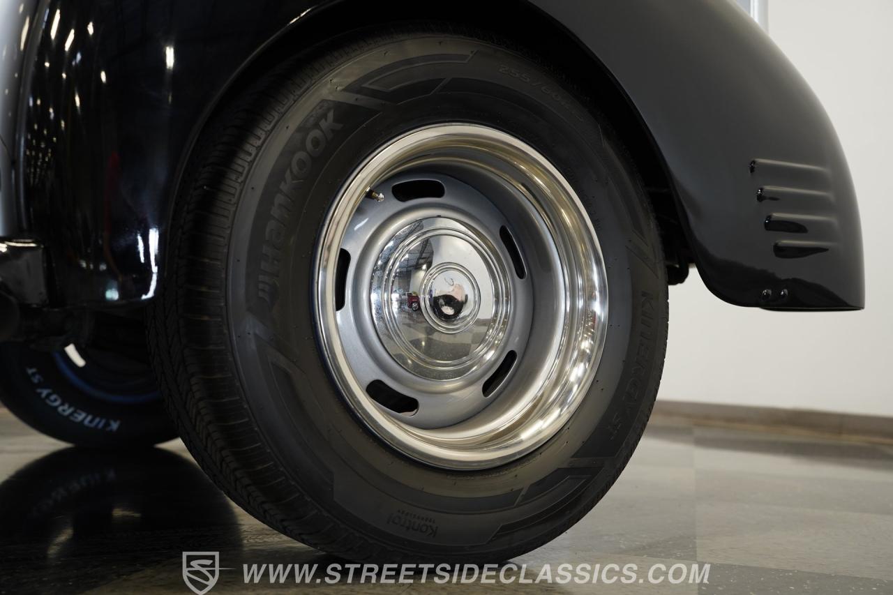 1946 Dodge 1/2-Ton Pickup