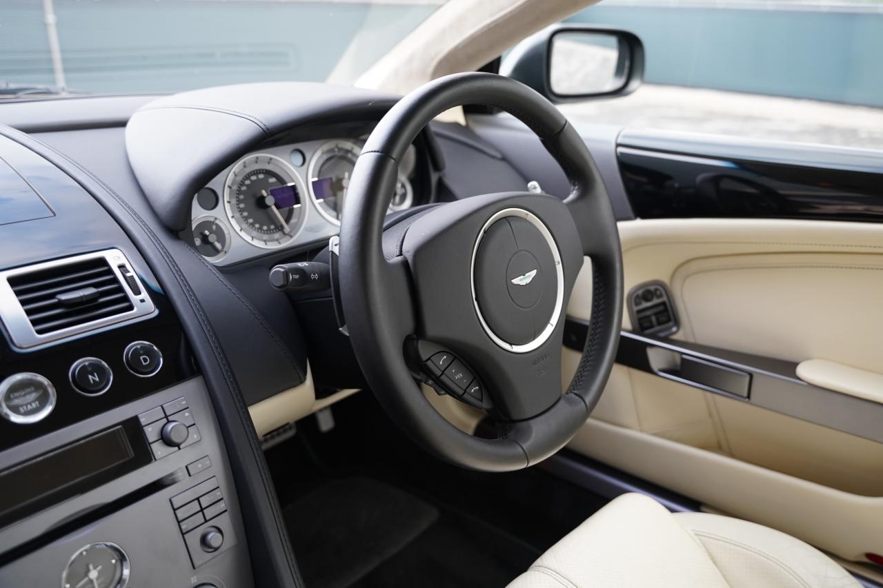 2009 Aston Martin DB9