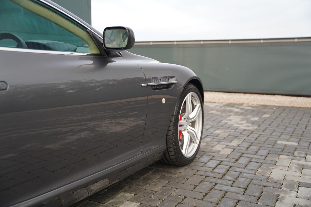 2009 Aston Martin DB9