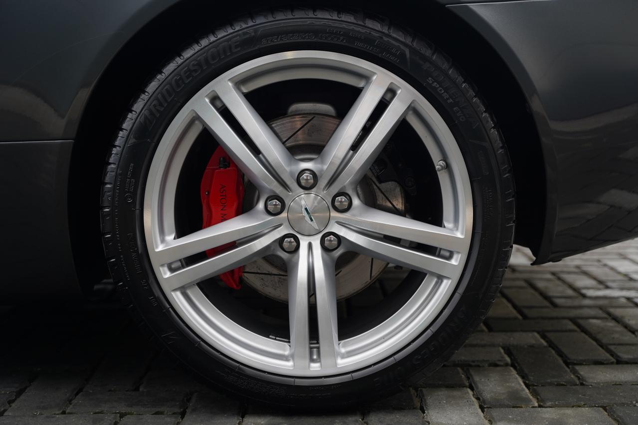 2009 Aston Martin DB9