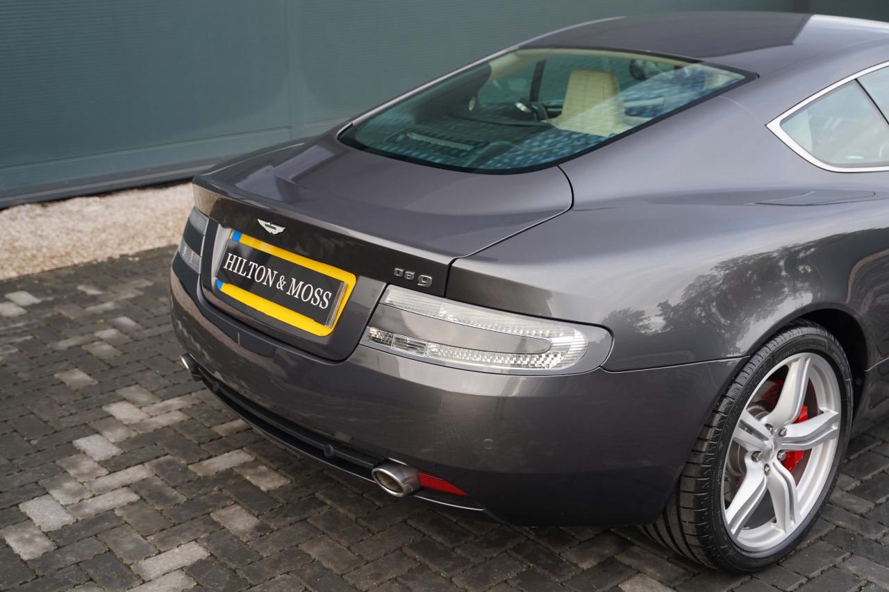 2009 Aston Martin DB9