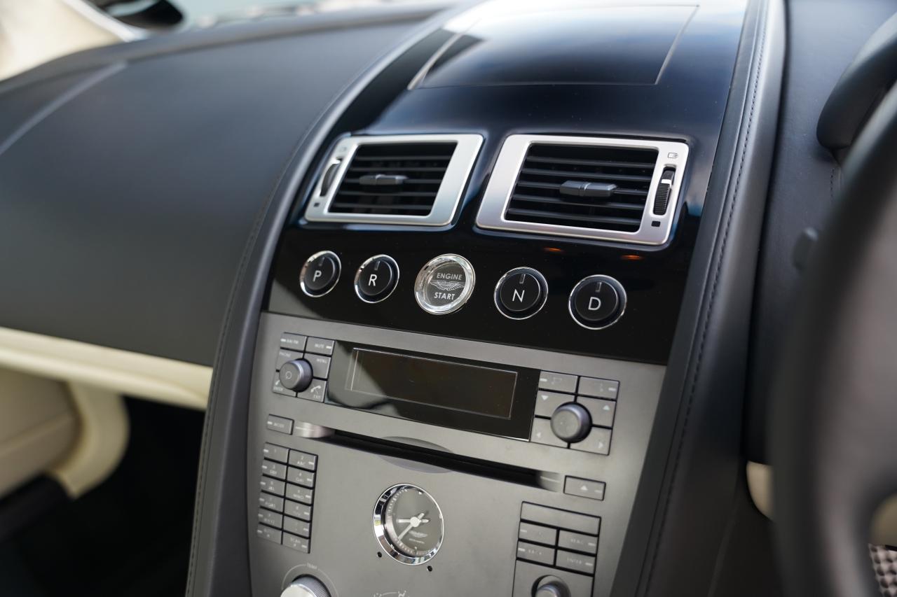 2009 Aston Martin DB9