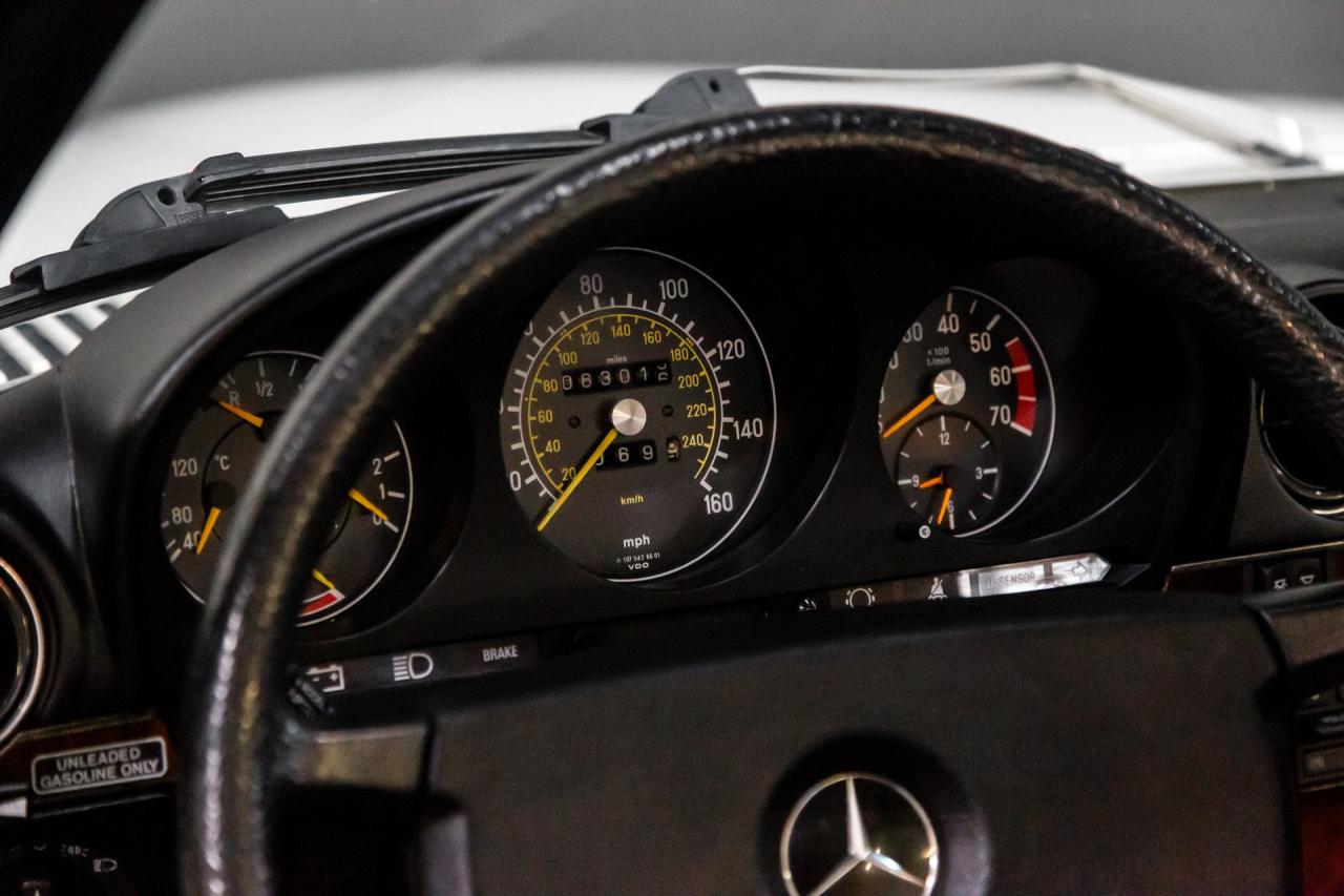 1984 Mercedes - Benz 380 SL