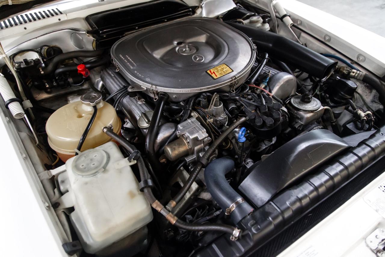 1984 Mercedes - Benz 380 SL