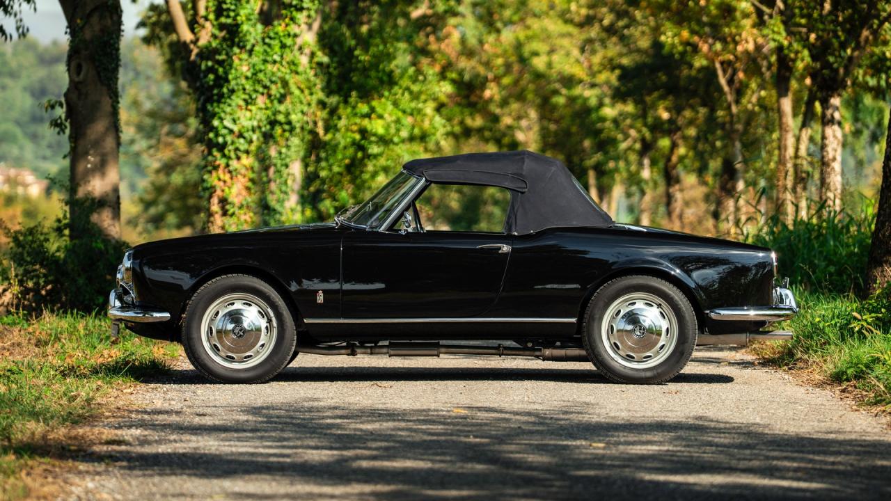1957 Alfa Romeo Giulietta Spider Veloce