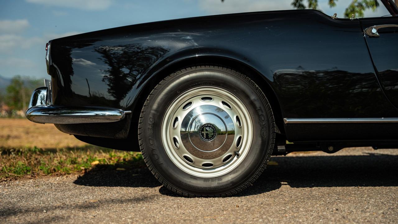 1957 Alfa Romeo Giulietta Spider Veloce