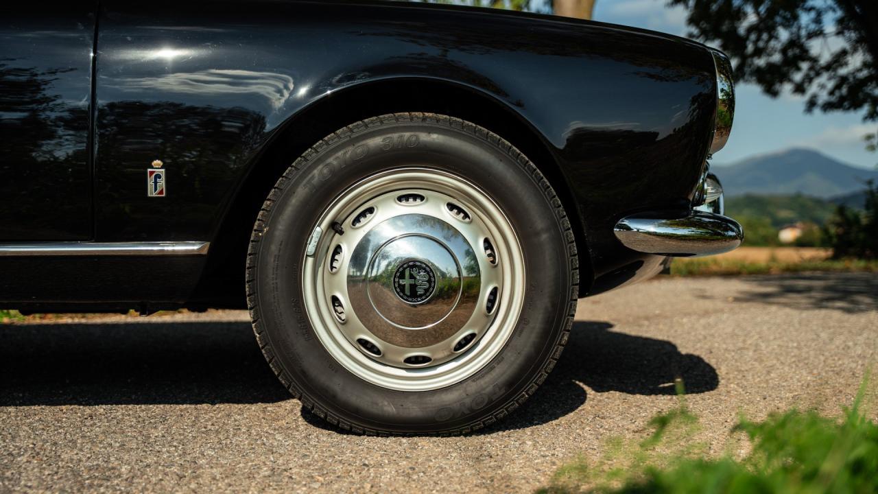 1957 Alfa Romeo Giulietta Spider Veloce