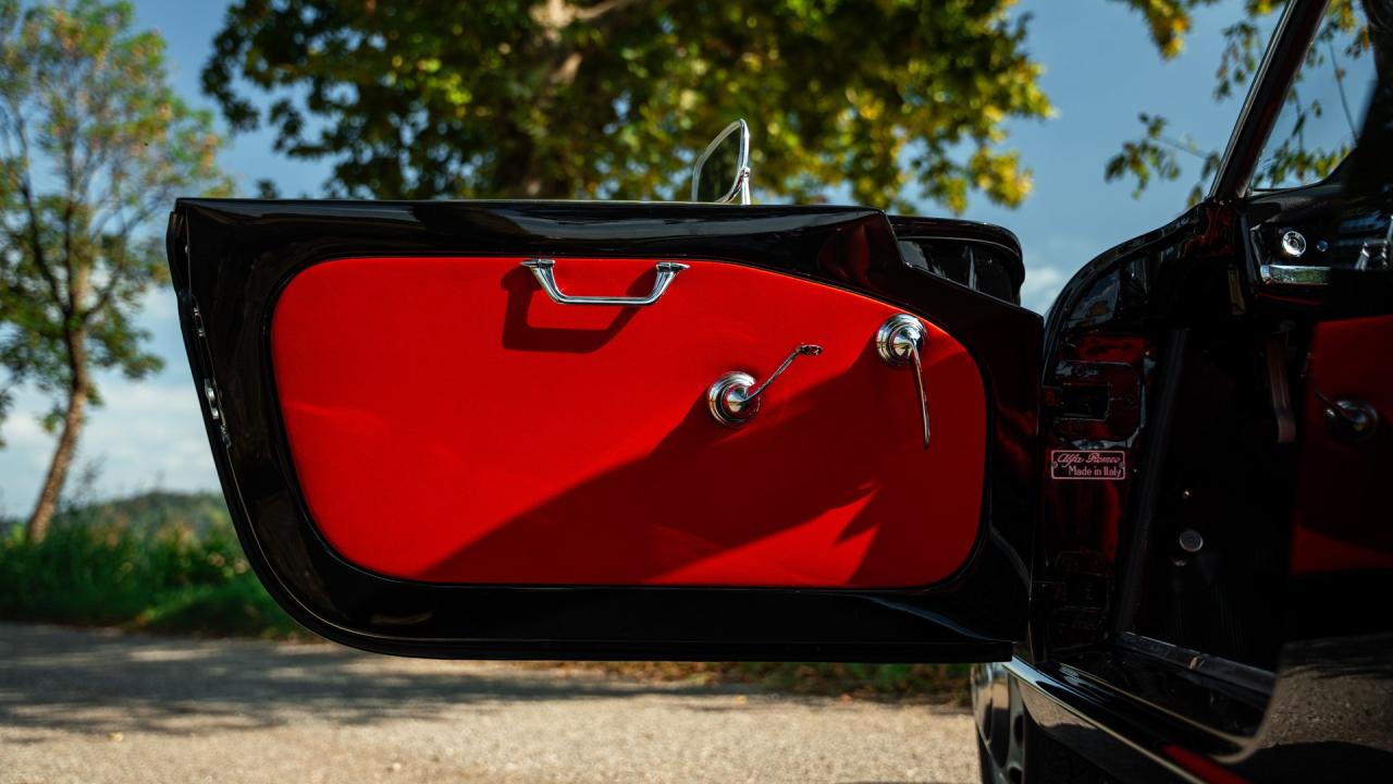 1957 Alfa Romeo Giulietta Spider Veloce