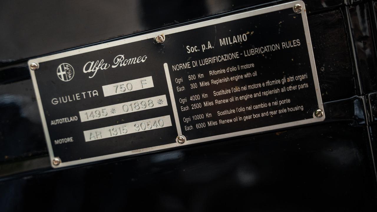 1957 Alfa Romeo Giulietta Spider Veloce