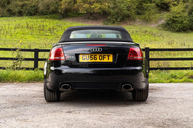 2006 Audi RS4