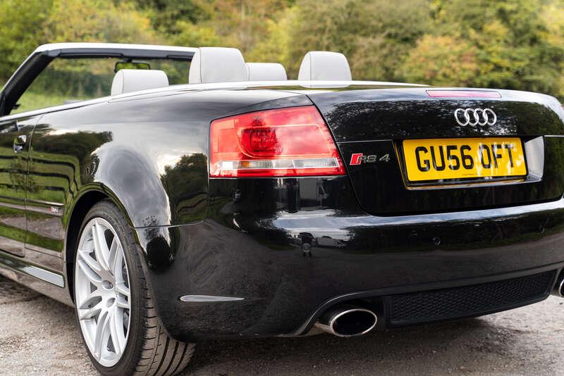 2006 Audi RS4
