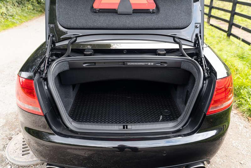 2006 Audi RS4