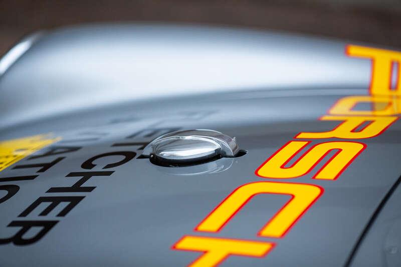 2015 Porsche 550