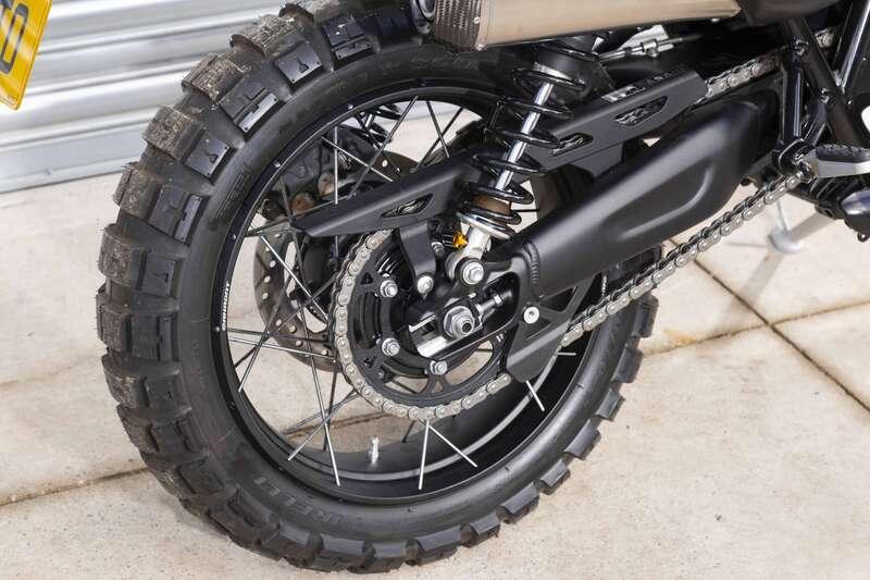 2020 Triumph 1200 SCRAMBLER BOND EDITION