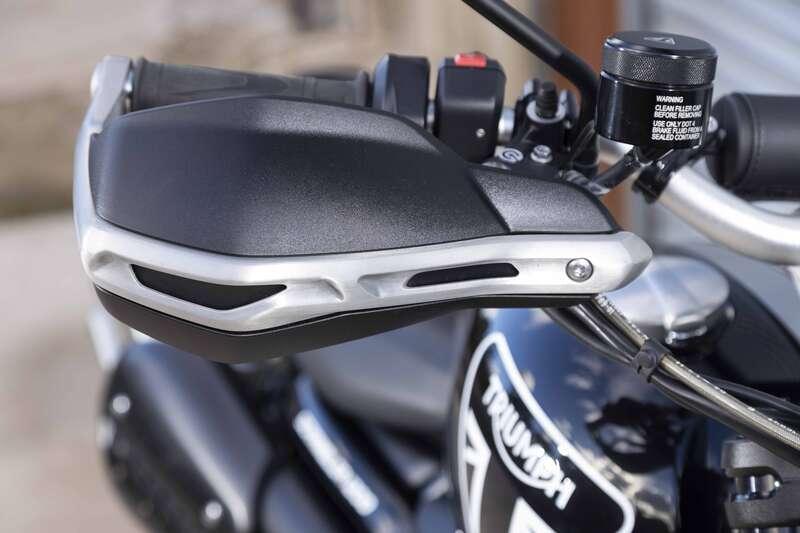 2020 Triumph 1200 SCRAMBLER BOND EDITION
