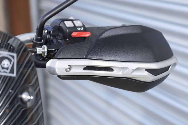 2020 Triumph 1200 SCRAMBLER BOND EDITION