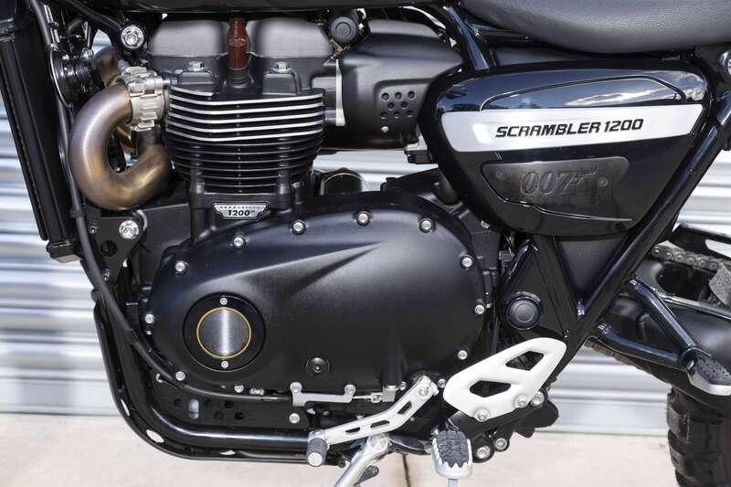 2020 Triumph 1200 SCRAMBLER BOND EDITION