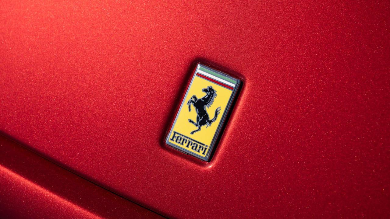 2001 Ferrari 550 Barchetta Pininfarina
