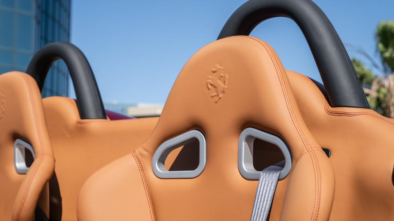 2001 Ferrari 550 Barchetta Pininfarina
