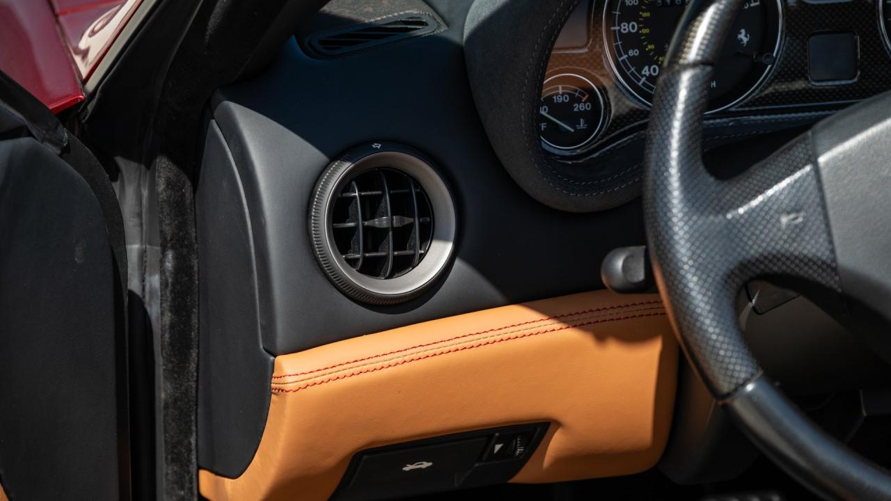 2001 Ferrari 550 Barchetta Pininfarina