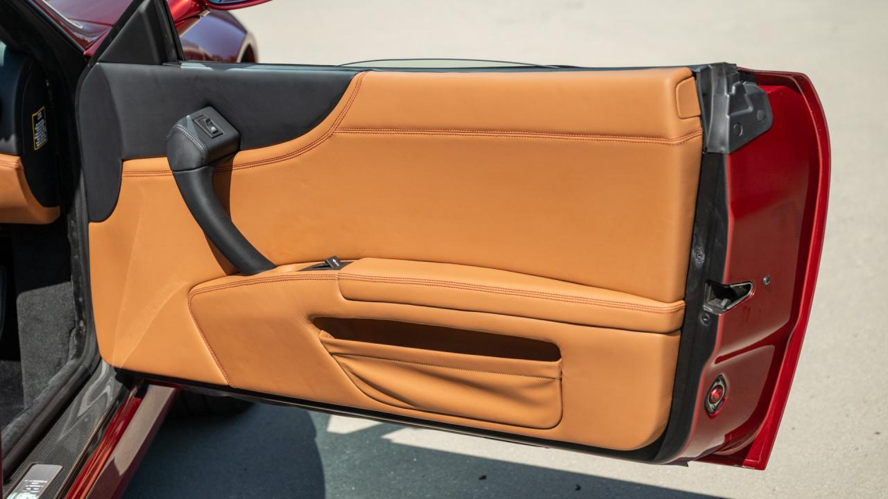 2001 Ferrari 550 Barchetta Pininfarina
