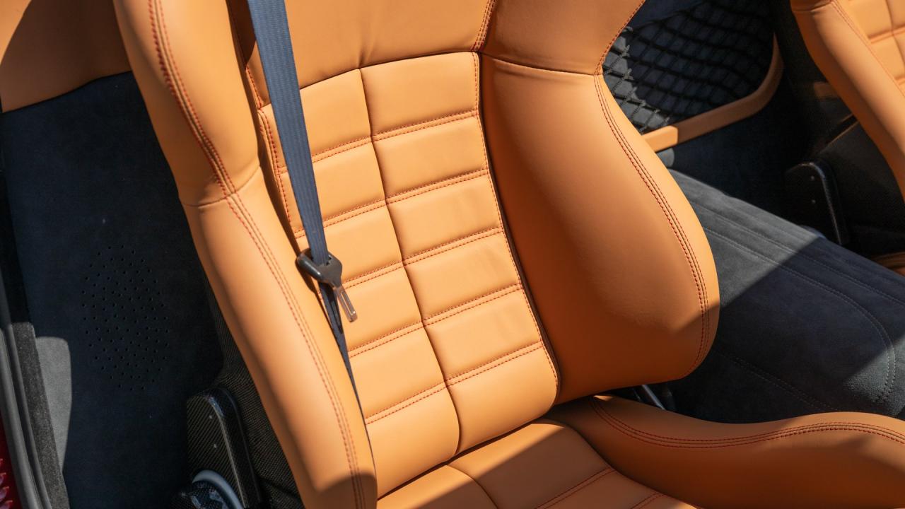 2001 Ferrari 550 Barchetta Pininfarina
