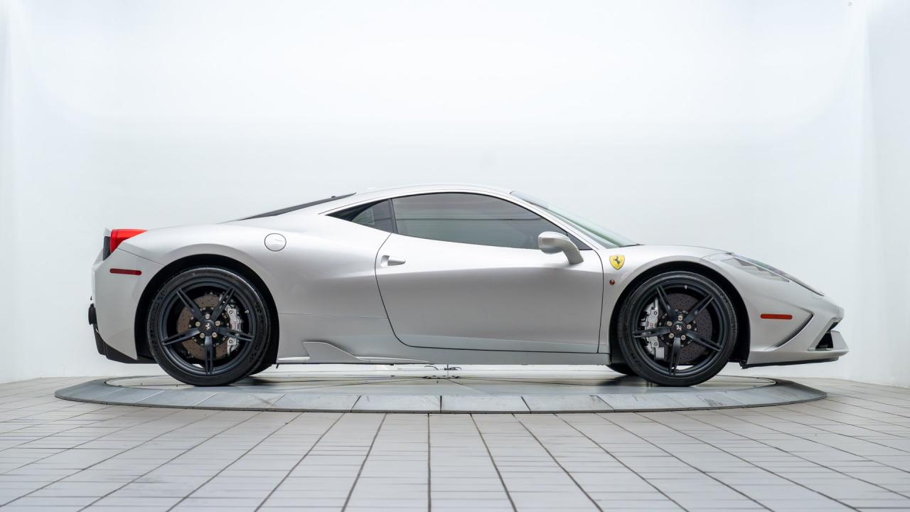 2015 Ferrari 458 Speciale