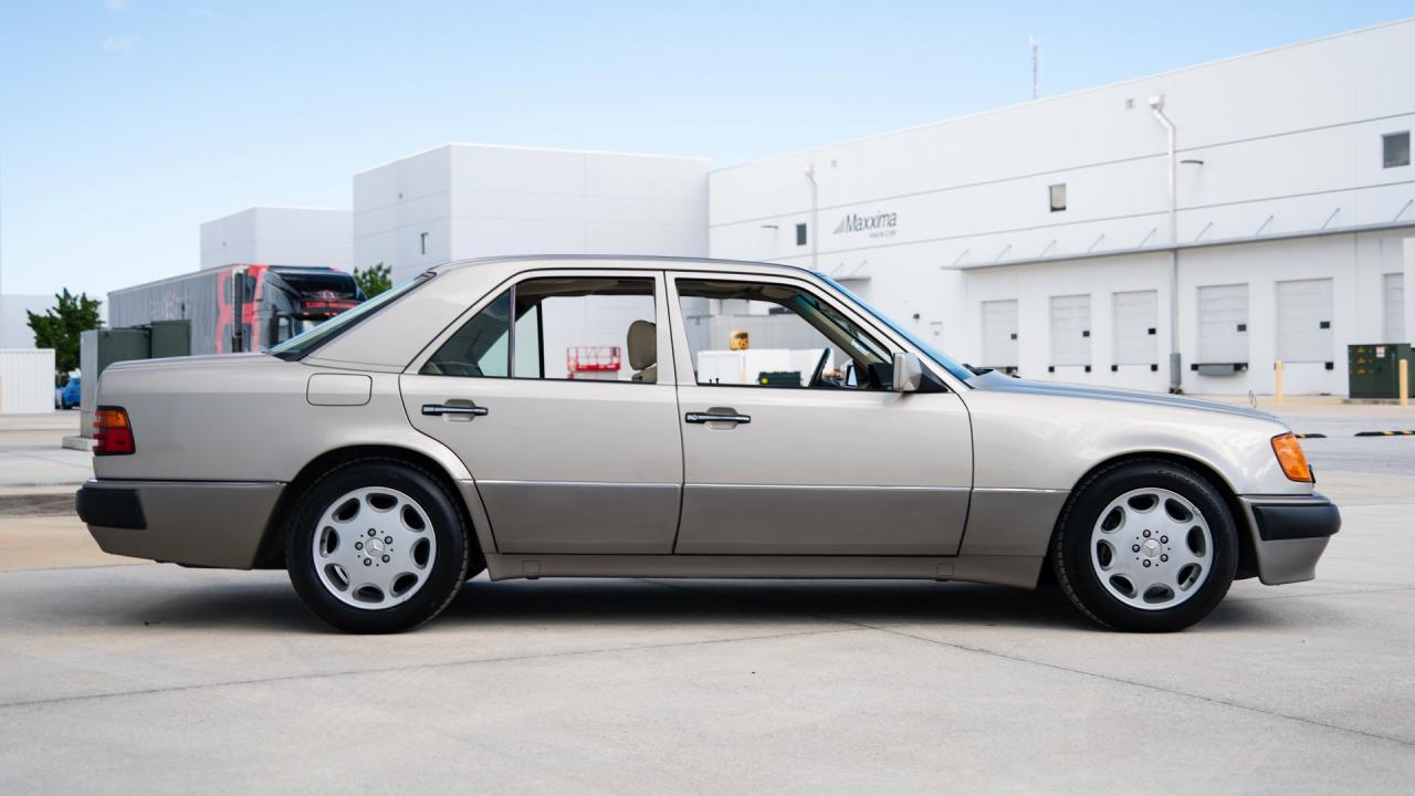 1992 Mercedes - Benz 500 E