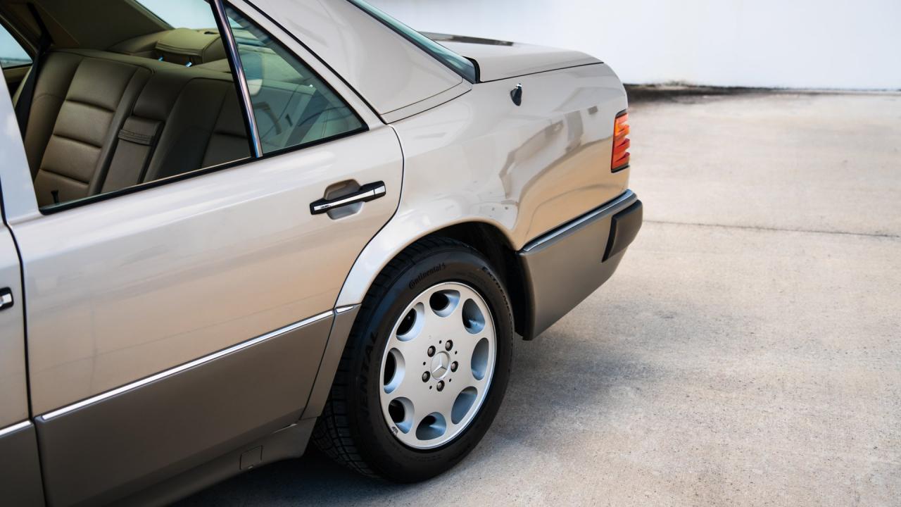 1992 Mercedes - Benz 500 E