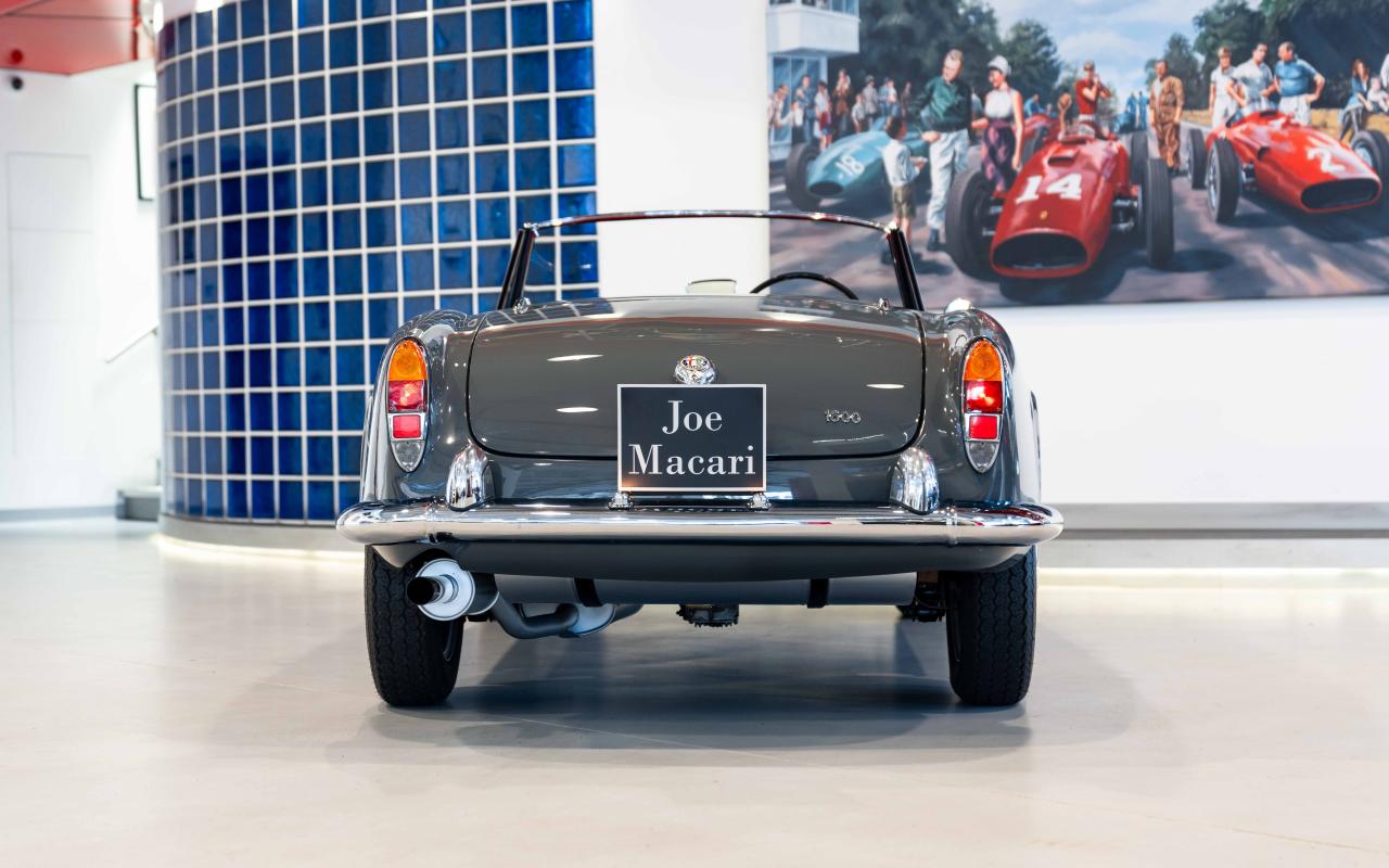 1963 Alfa Romeo Giulia Spider
