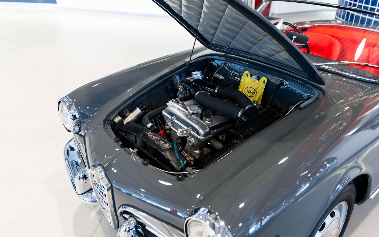 1963 Alfa Romeo Giulia Spider