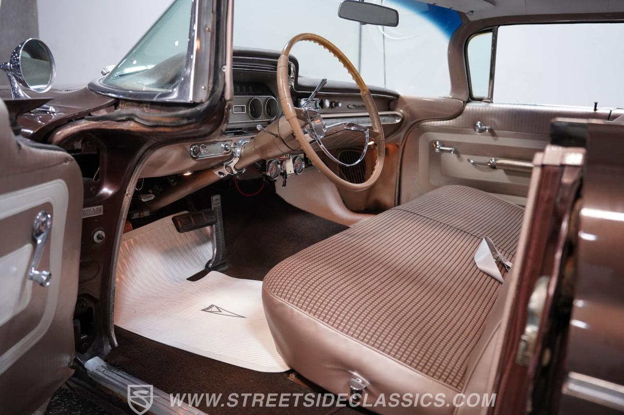 1960 Pontiac Catalina Vista