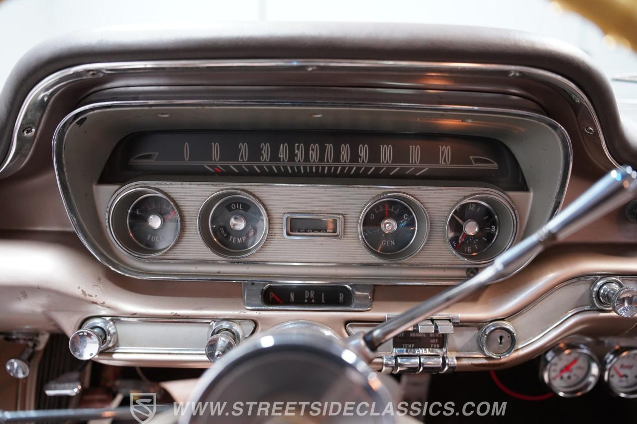 1960 Pontiac Catalina Vista