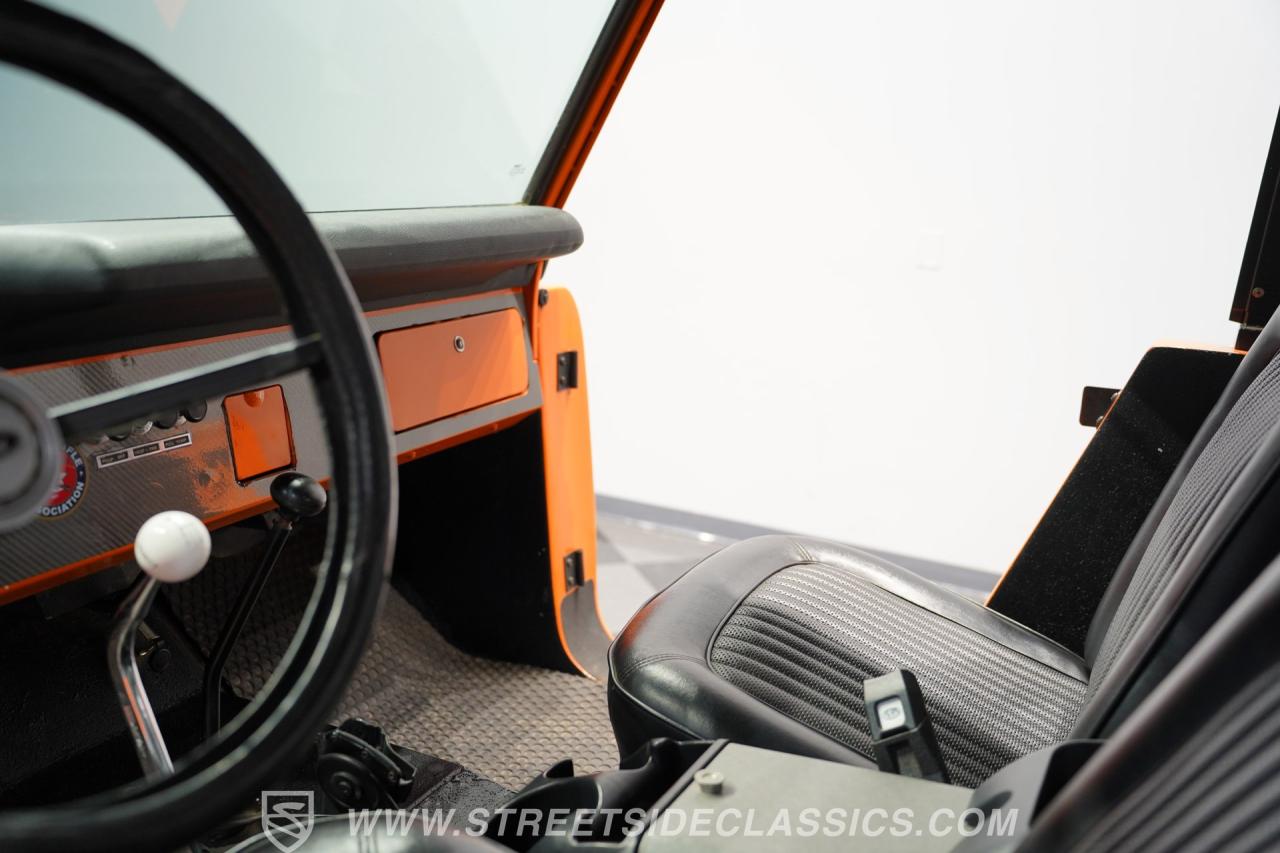 1974 Ford Bronco 4X4 Roadster Tribute