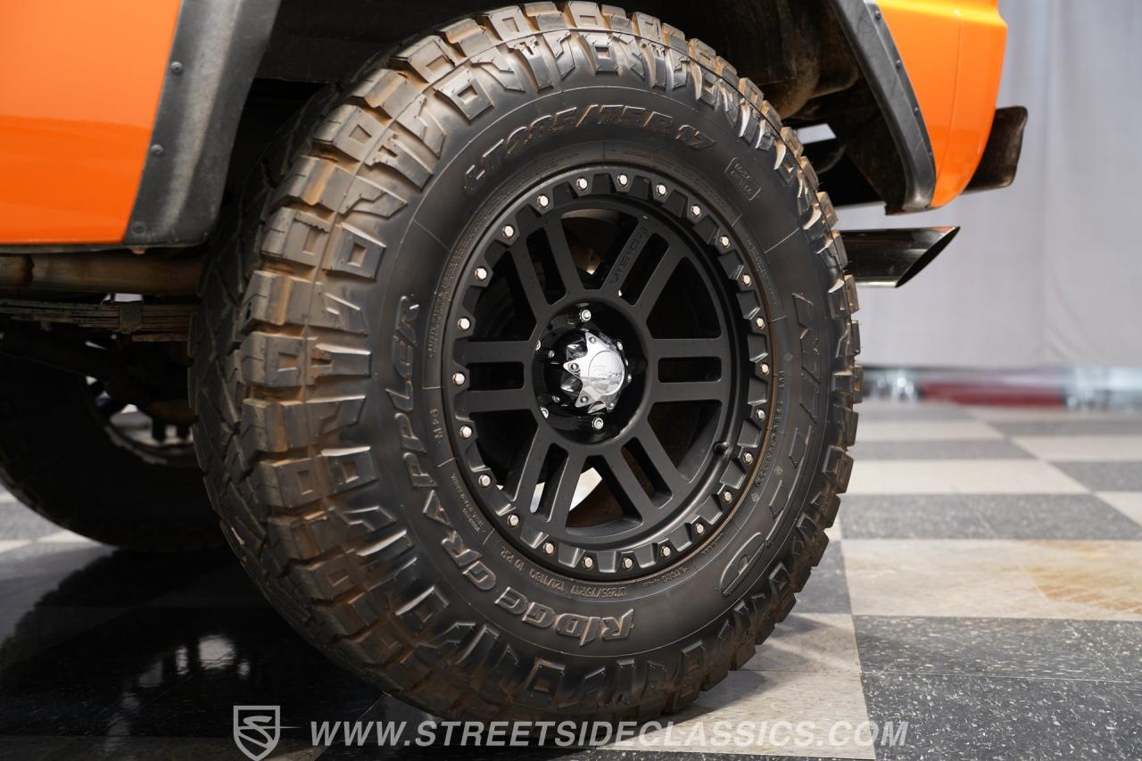 1974 Ford Bronco 4X4 Roadster Tribute