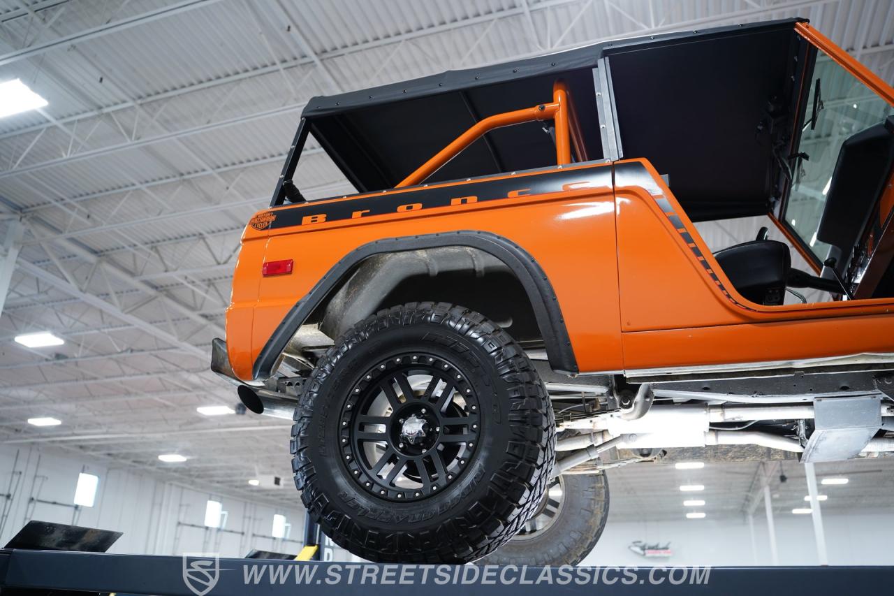 1974 Ford Bronco 4X4 Roadster Tribute