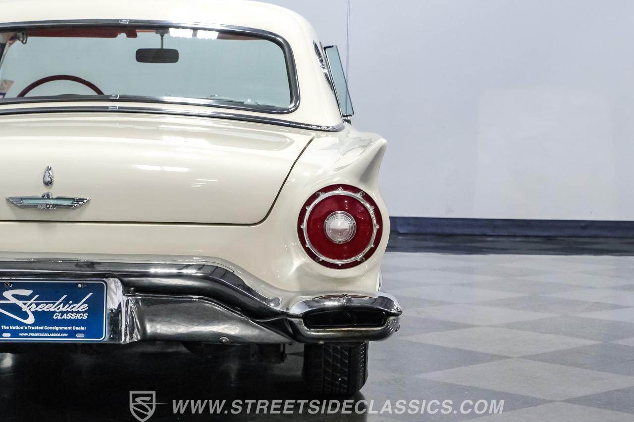 1957 Ford Thunderbird