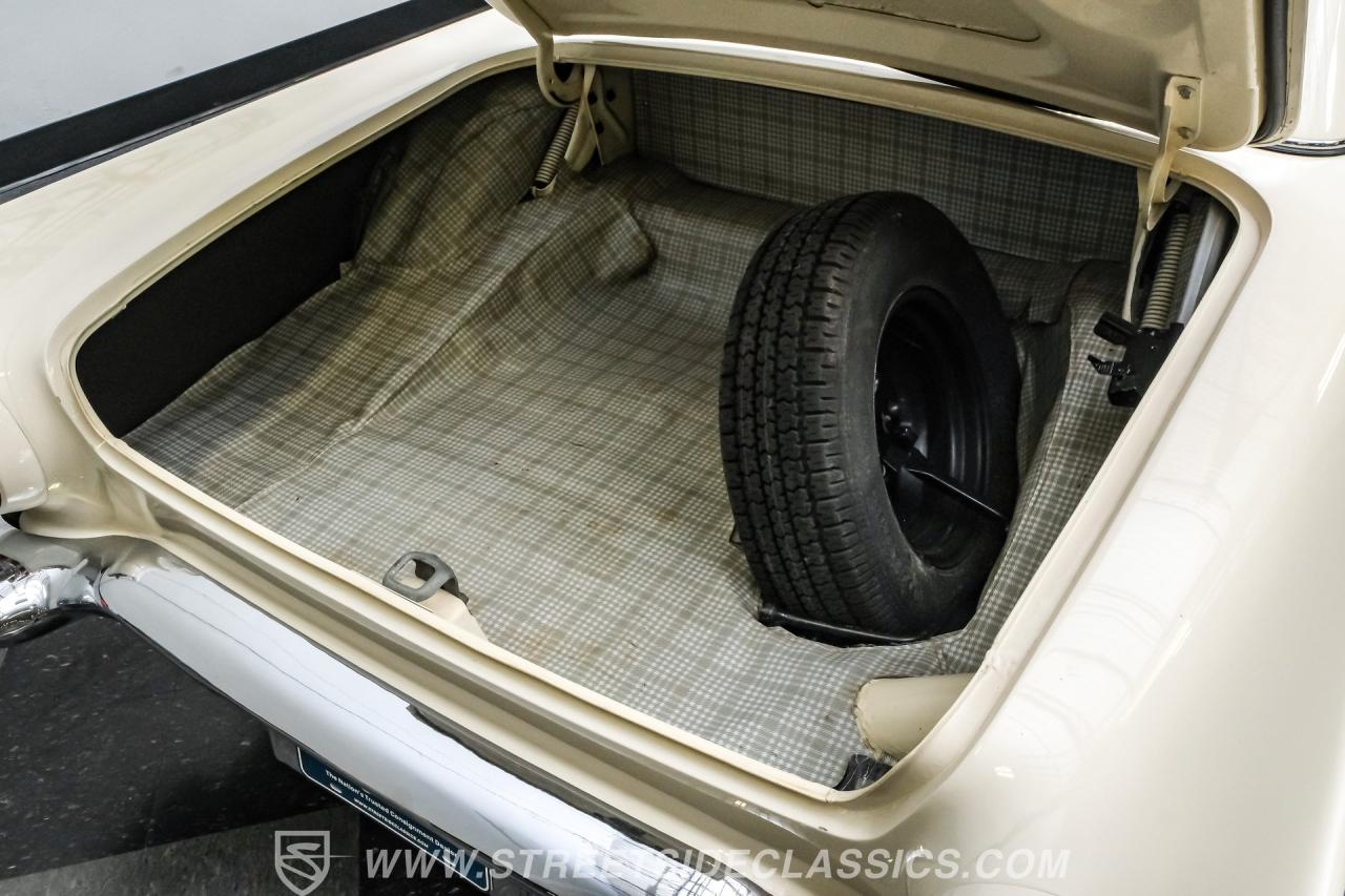 1957 Ford Thunderbird
