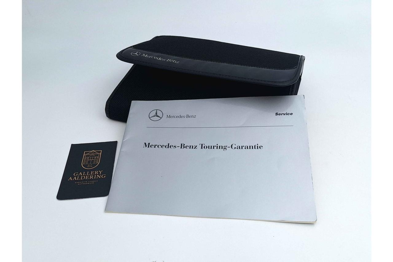 1992 Mercedes - Benz Mercedes Benz 200 E W124 &ldquo;36.000 km with one owner&rdquo; NEW ORIGINAL CONDITION