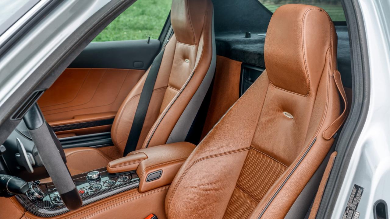 2011 Mercedes - Benz SLS AMG