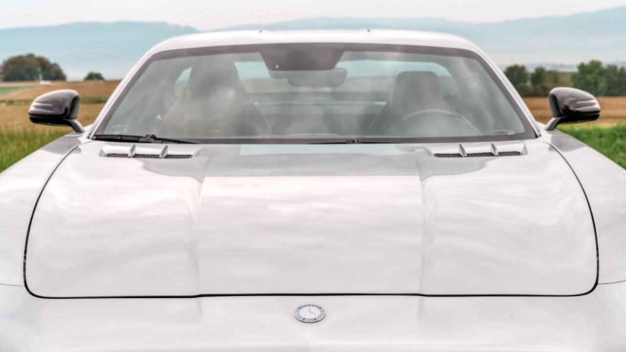 2011 Mercedes - Benz SLS AMG