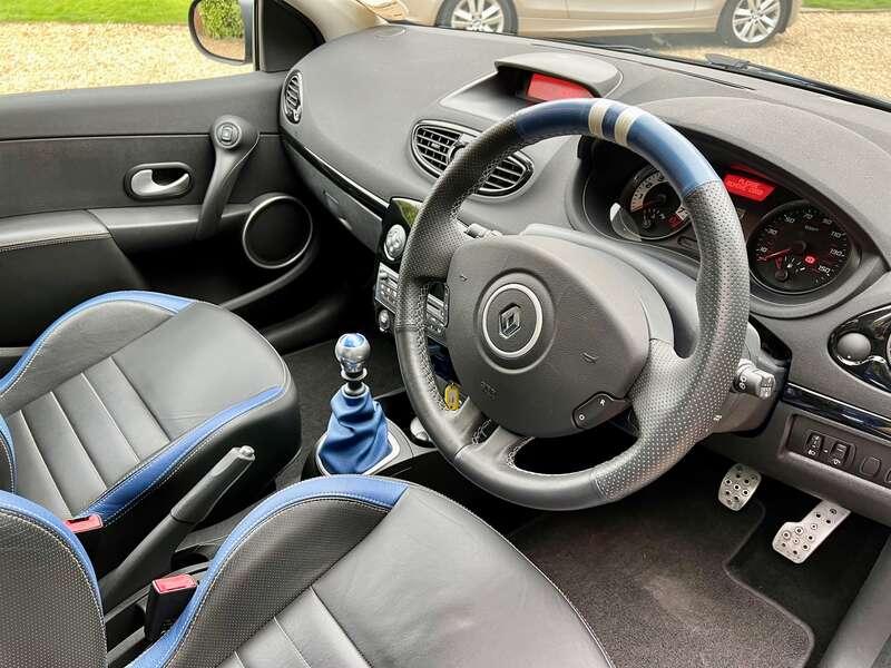 2010 Renault CLIO