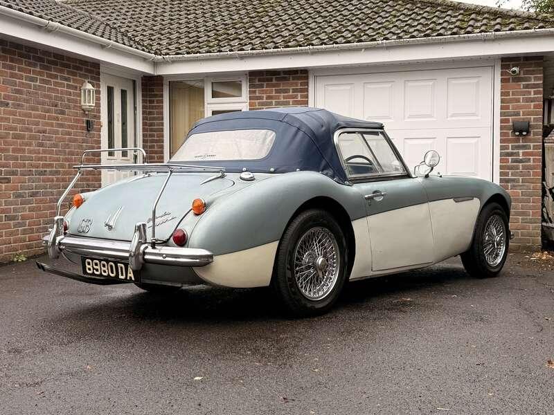 1960 Austin - Healey 3000